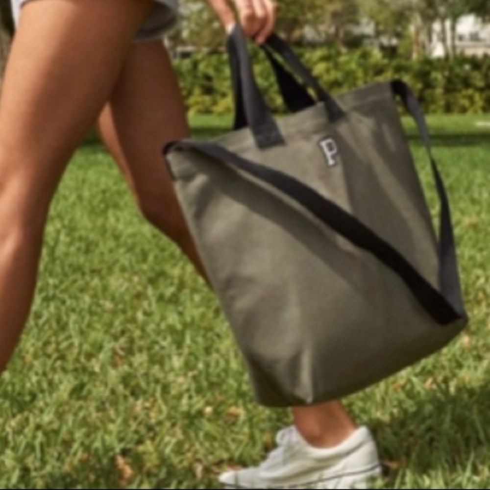 Victoria's Secret PINK Varsity Tote Zip Top 2-in-1 Insulated Cooler Travel bag‌ - Picture 11 of 12